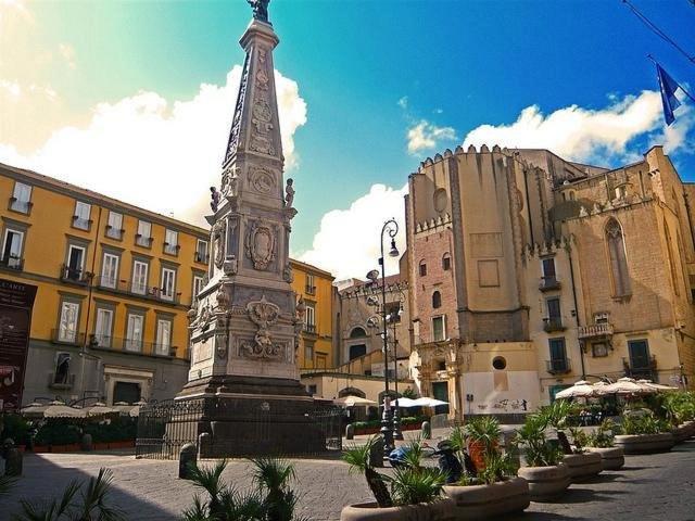 Apartment Santa Chiara Naples