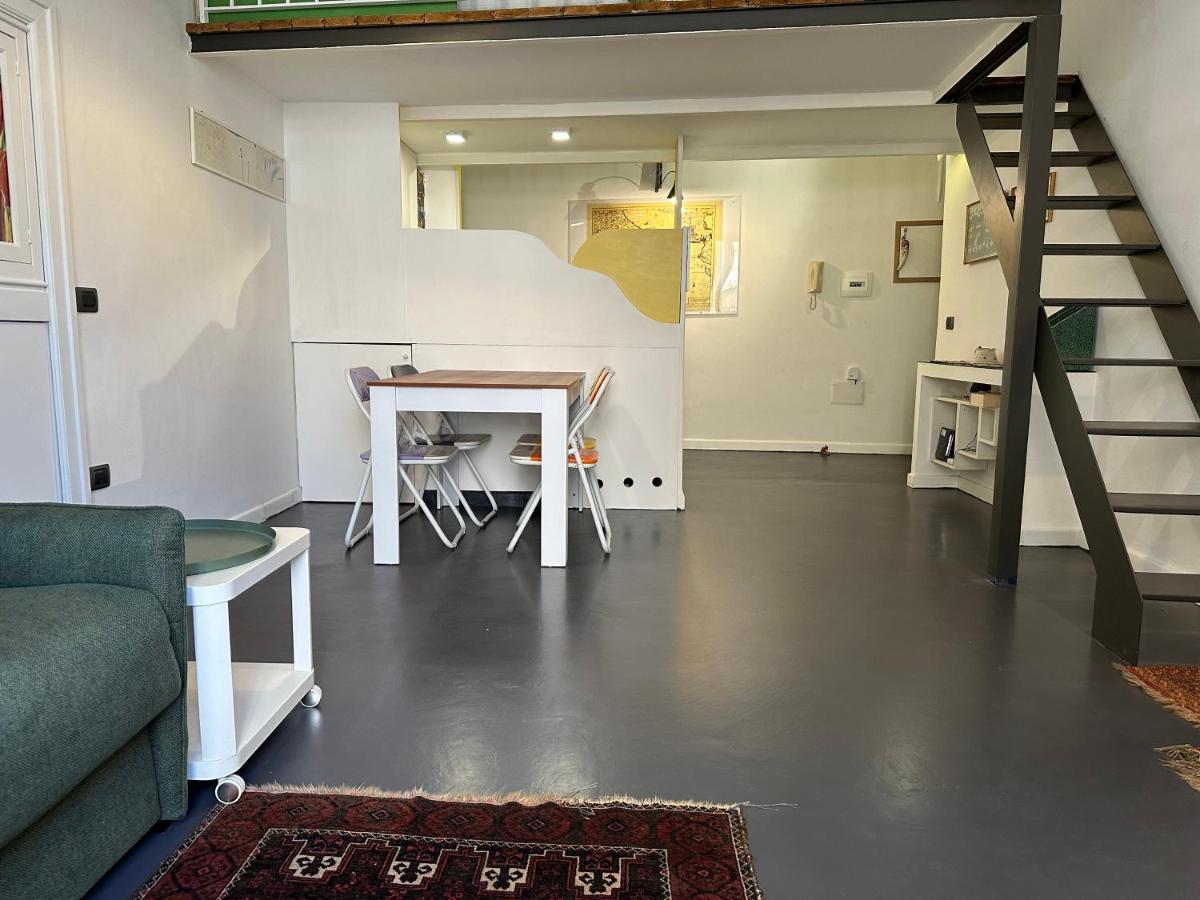 Santa Chiara Apartment *